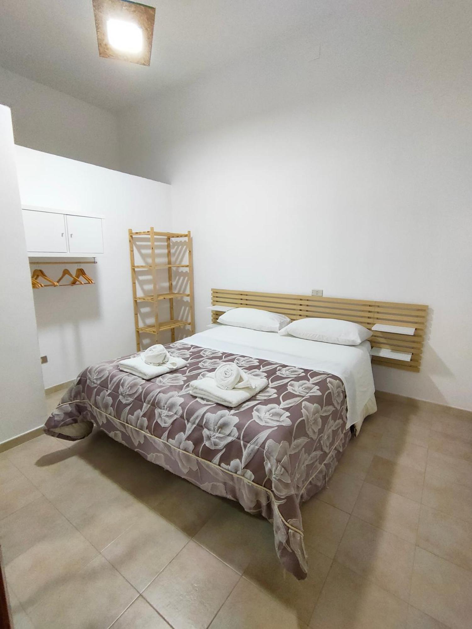 Napoli Centro Casa Annina Close To Toledo St Екстер'єр фото