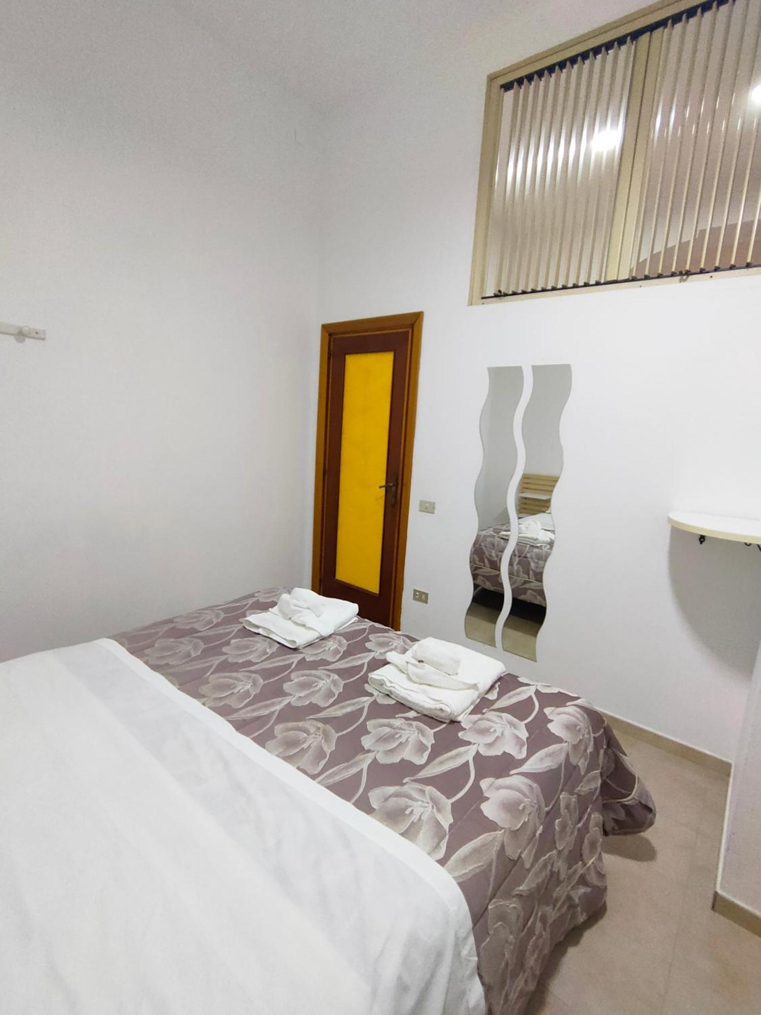 Napoli Centro Casa Annina Close To Toledo St Екстер'єр фото